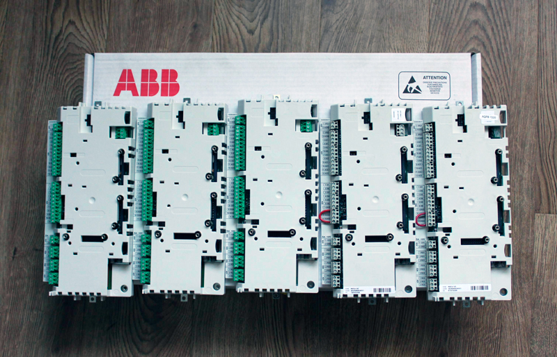 Плата управления приводом ABB RDCU-02C в наличии